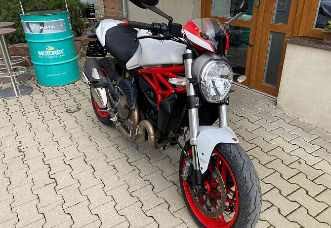 Ducati Monster 821 Kladen - Foto 2