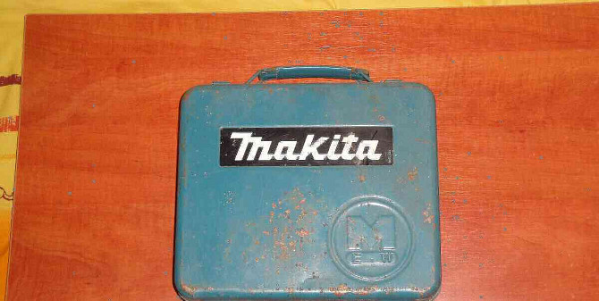 Prodám aku vrtačku značky Makita ... podívejte se na fotky Bratislava - foto 9