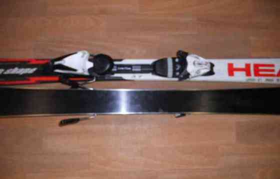 Predám jazdené detské lyže HEAD SUPER SHAPE 127cm. Ружомберок