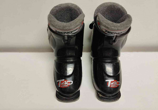Eladó gyerek sícipő TECNO T40 EU-26-16,5cm. Rózsahegy - fotó 2