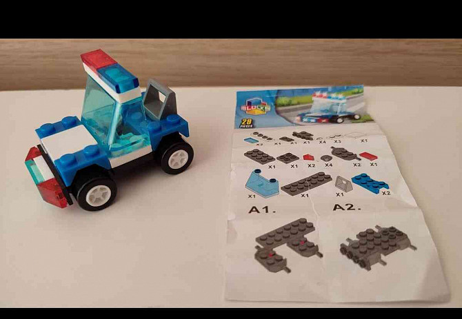 LEGO BLOCKS AB2017 – Police car, complete, age 6+ Brno - photo 2