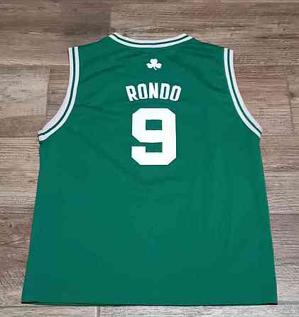 Predám originál NBA dres Celtics Rajon Rondo Lewenz