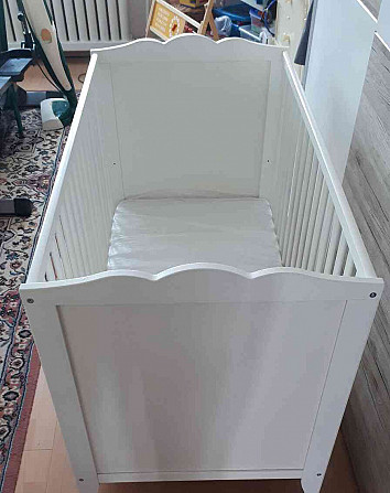 Ich verkaufe ein Ikea-Babybett Senec - Foto 1