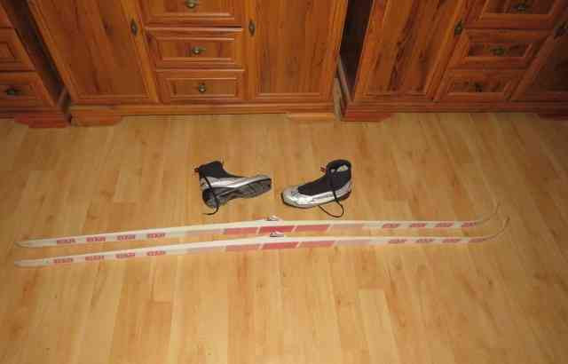 Продажа обуви неметаллической ЭЛАН, 205 см, ННН, ц.45, супины Прьевидза - изображение 5