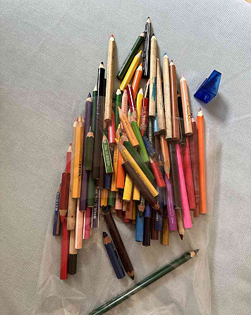 THICK LONG COLORED PENCILS with a sharpener for 10E Bratislava - photo 1