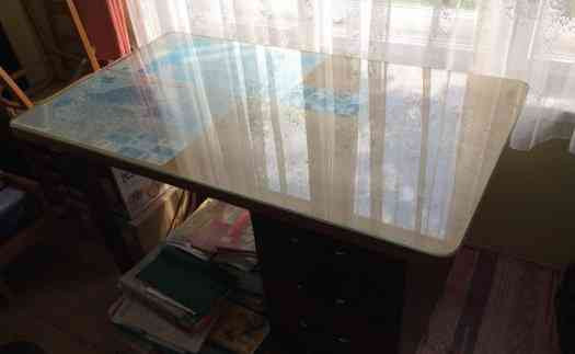 I am selling a table Liptovsky Mikulas - photo 2