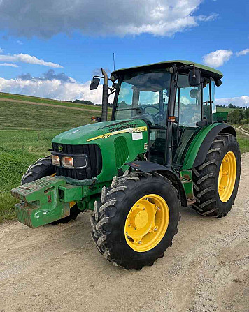 Predám Traktor JOHN DEERE 5820 Slovensko - foto 2