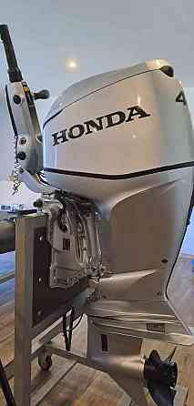 Lodný motor Honda 6040hp 