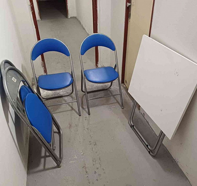 стул, складной стул, стол, складной столик бесплатно Тренчин - изображение 1