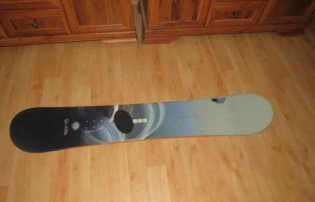 I will sell a snowboard F2, 149 cm, without binding Prievidza - photo 1