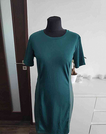 Smaragdgrünes Kleid mit Öko-Leder an den Seiten ML Unterkubin - Foto 4