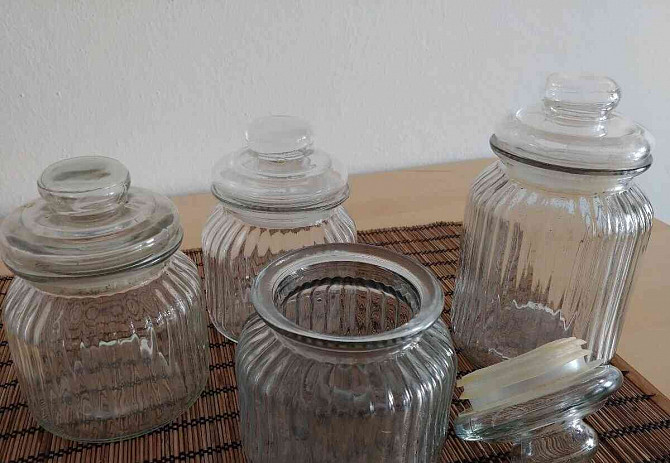 Glass jars for sale, height 15 or 20 cm, 100% condition, price Bratislava - photo 1