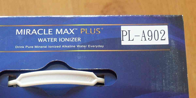 Chanson Miracle Max Revolution commercial water ionizer, port Nitra - photo 17