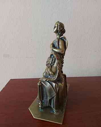 Znacena bronzova socha Großsteffelsdorf