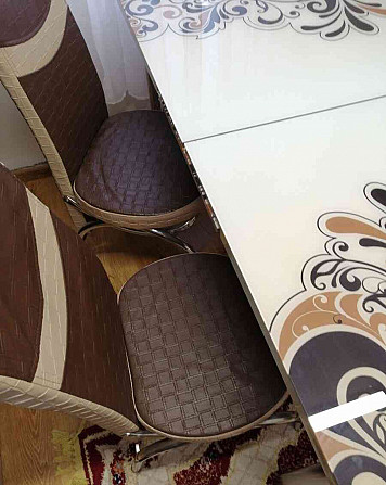 3D стол и стулья, 6 стульев Прешов - изображение 5
