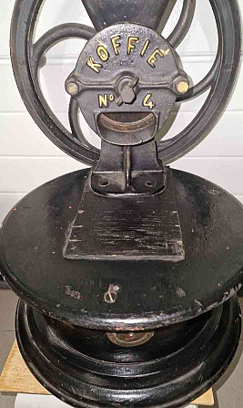Antique coffee grinder N4 Kosice - photo 4