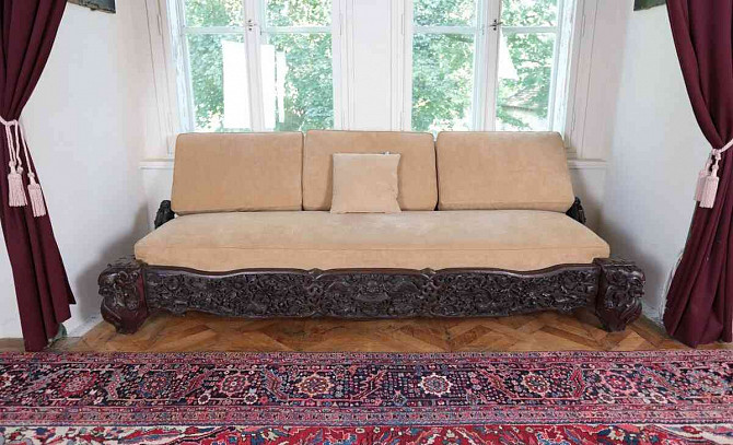 Длинный китайский диван – богатая резьба Прага - изображение 2
