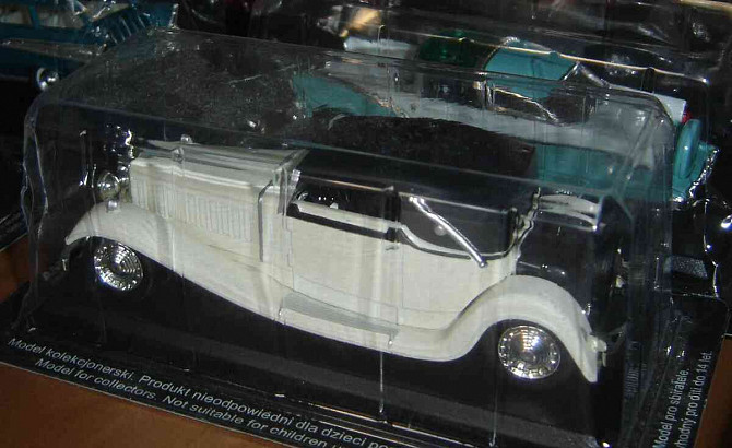 Zbierka modelov legendárni automobily Senec - foto 5
