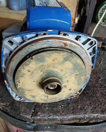 Motor zur Pumpe Lučenec - Foto 1
