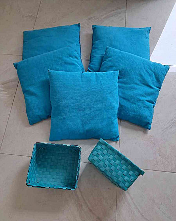 Turquoise pillows Bratislava - photo 1