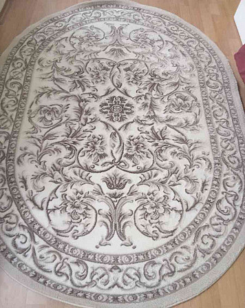 Oválny koberec Kysucké Nové Mesto - foto 1