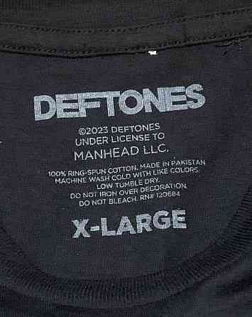 Deftones Line Linus T-Shirt (Black) Pozsony