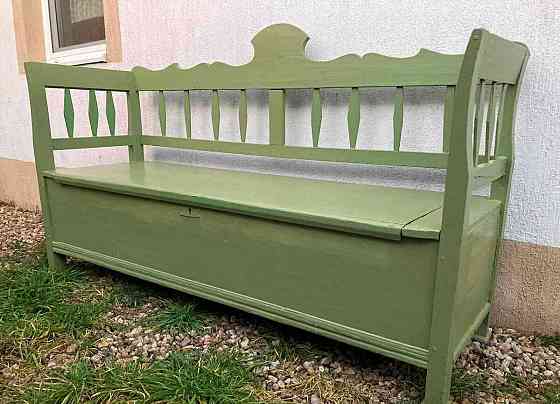Vidiecka drevená lavica - šafáreň - L26 Nové Zámky