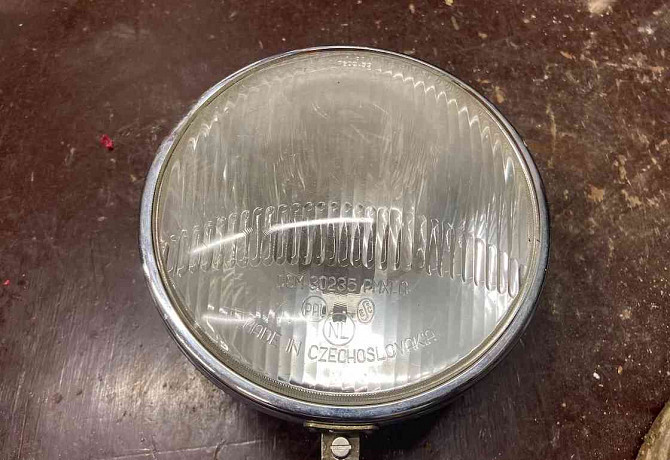 I am selling a front light with a plastic cover JAWA 350638 Uherske Hradiste - photo 4