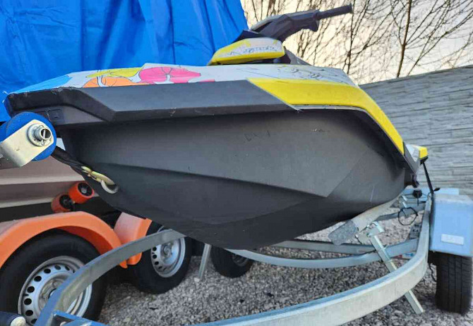 Водный скутер SeaDoo Spark Senec - изображение 6