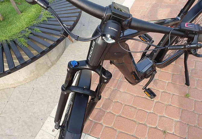 Электронный велосипед Focus 29 625wh Kiox 300 Требишов - изображение 12