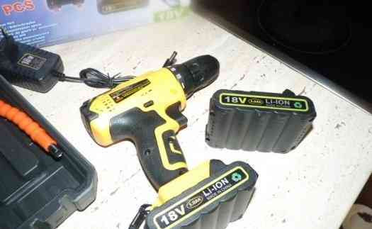 I will sell a new FLINKE cordless drill, 18 volts, 2 batteries Prievidza - photo 2