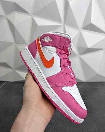 Nike Air Jordan 1 Mid Pink Sicle Safety Orange Čadca