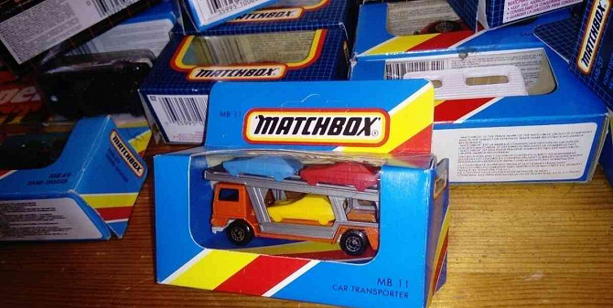 Matchbox einzigartig: Wohnwagen + MOTORRADANHÄNGER + AUTOTRANSPORT Priwitz - Foto 3