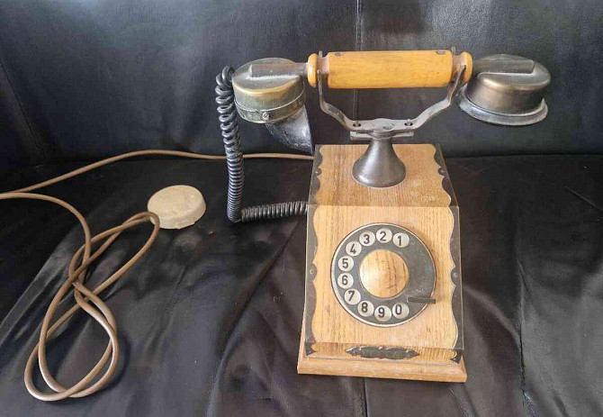 Retro phone Bratislava - photo 3