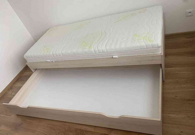 Dětská postel + matrace 200x90 3.000,- Ilava - foto 2