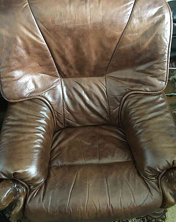 I am selling a leather sofa set 3+1+1 Kosice - photo 7