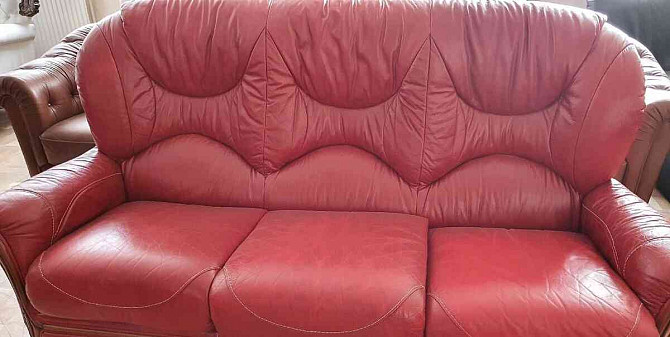 Burgundy leather sofa Trnava - photo 4