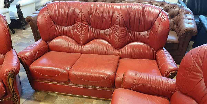 Burgundy leather sofa Trnava - photo 1