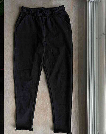 спортивные штаны для школы как брюки, размер 170. Братислава - изображение 1