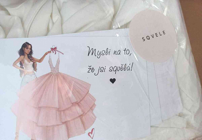 Svadobné (popolnočné) šaty zn. SQVELE Kežmarok - foto 1