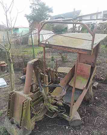 Zalesňovací stroj za traktor Колин