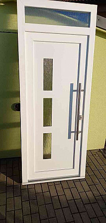 Plastové dvere Zlaté Moravce - foto 1