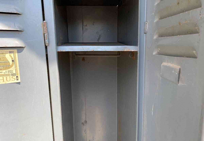 Металлический шкаф Комарно - изображение 3