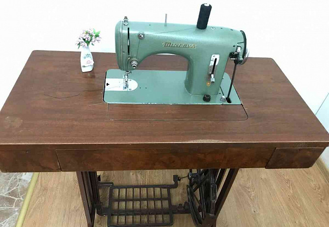 SEWING MACHINE MINERVA for sale Michalovce - photo 9