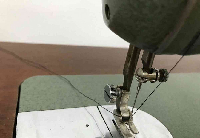 SEWING MACHINE MINERVA for sale Michalovce - photo 1