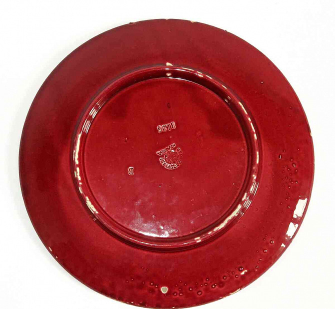 Старинная керамическая тарелка в стиле модерн в стиле модерн. Братислава - изображение 2