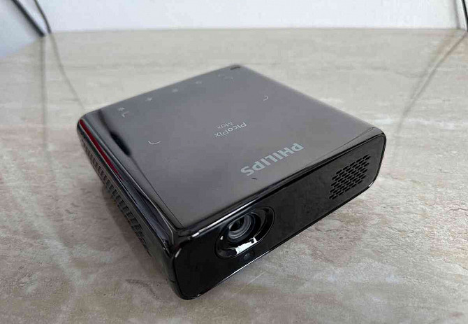 Philips PicoPix Max 120quot; FHD светодиодный Wi-Fi Bluetooth 850LM Левице - изображение 7