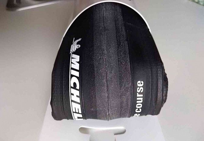 Пластик для шоссейного велосипеда Michelin 700x23.Race Нитра - изображение 1