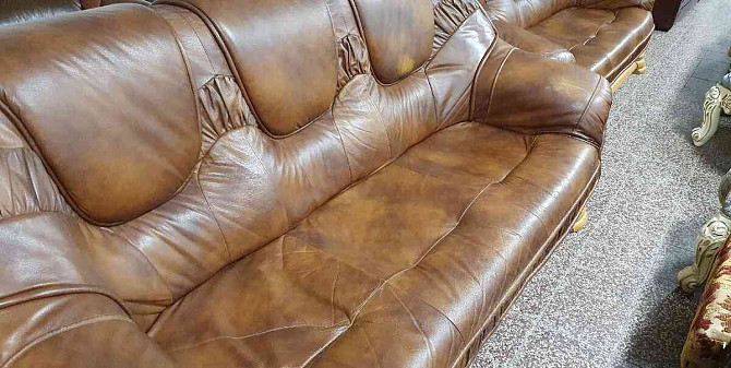 Два кожаных дивана в голландском стиле - скидка 100 евро. Трнава - изображение 3