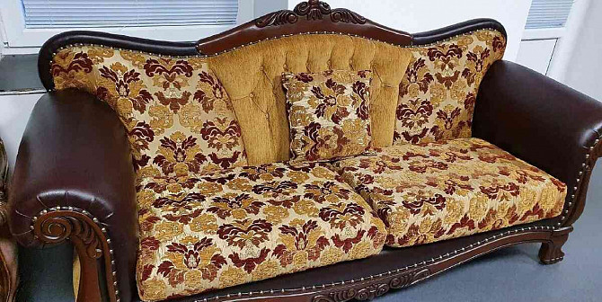 Stílusos, kihúzható kanapé, akciós - 200 € Nagyszombat - fotó 1